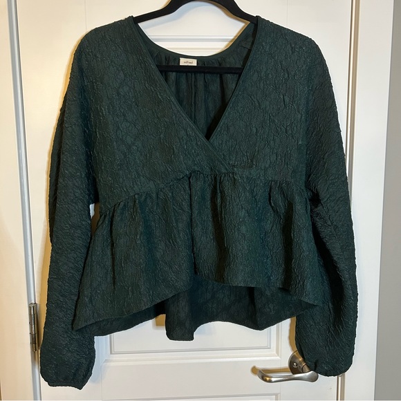 ARITZIA WILFRED PEPLUM BLOUSE IN DARK GREEN CROSSOVER FRONT SIZE SMALL - Picture 1 of 14